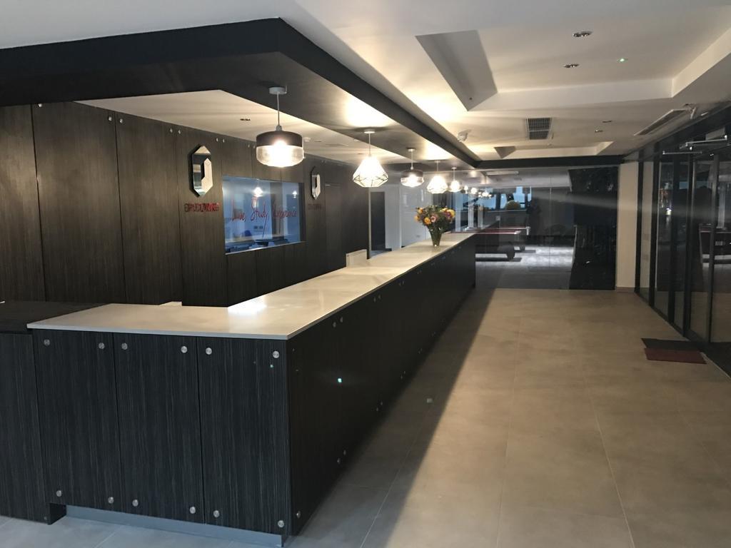Citi Residences Serviced Rooms/ Apartments Luton  Exterior foto